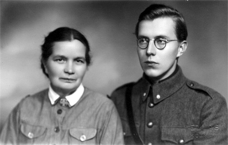 AitiJaPoika.jpg (40K)