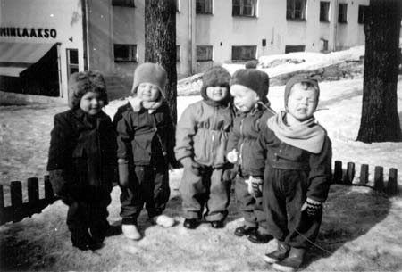 MeikJaKaverit.jpg (28K)